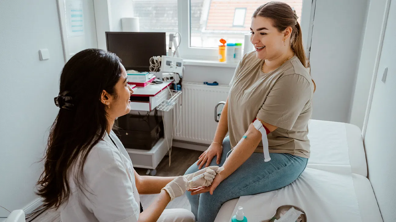 Vitamin D Deficiency: Symptoms, Testing, and Safe Treatment